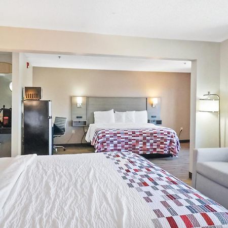 Red Roof Inn & Suites Fayetteville-Fort Bragg Zewnętrze zdjęcie